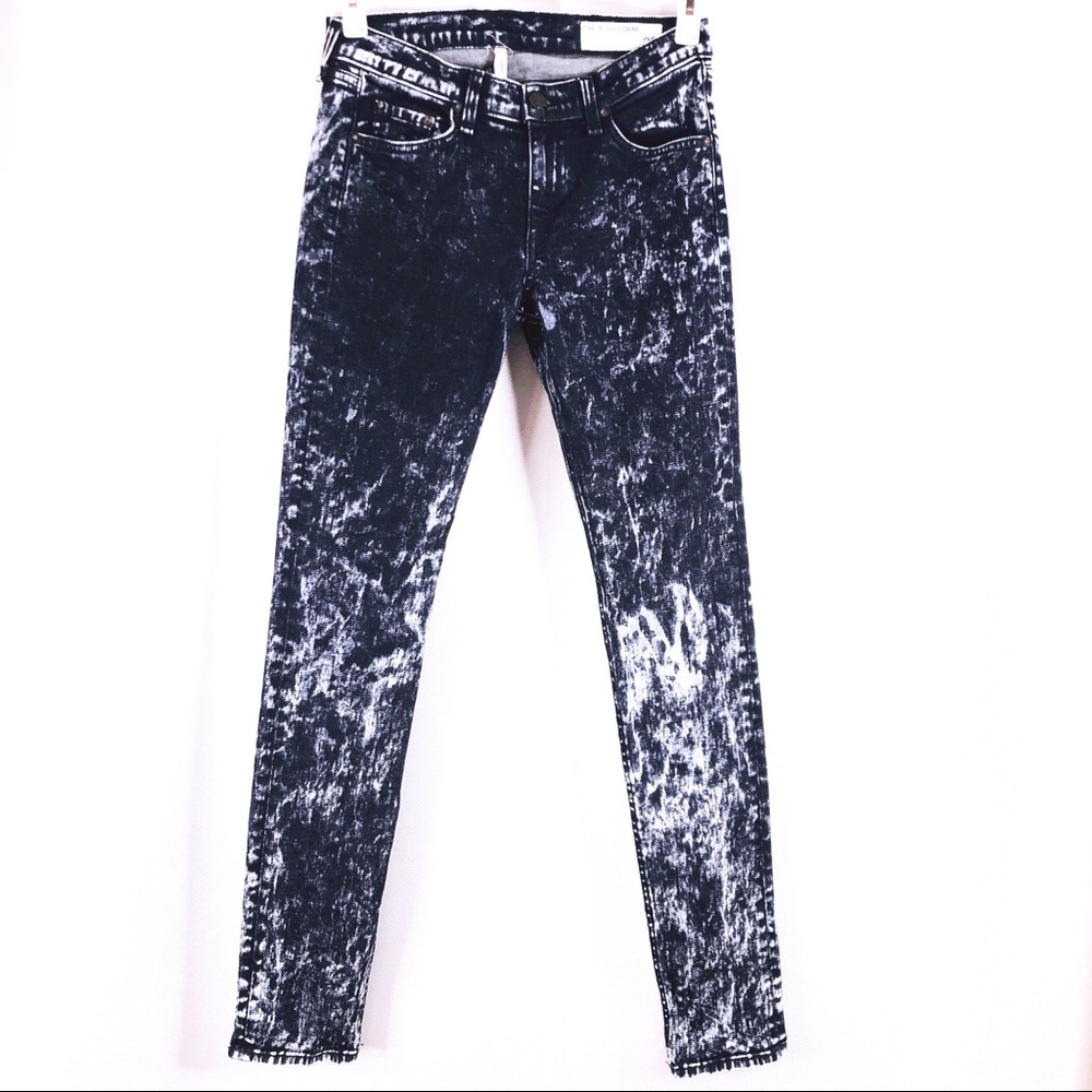 Rag & Bone Woman’s Acid Wash Skinny Jeans Size 28